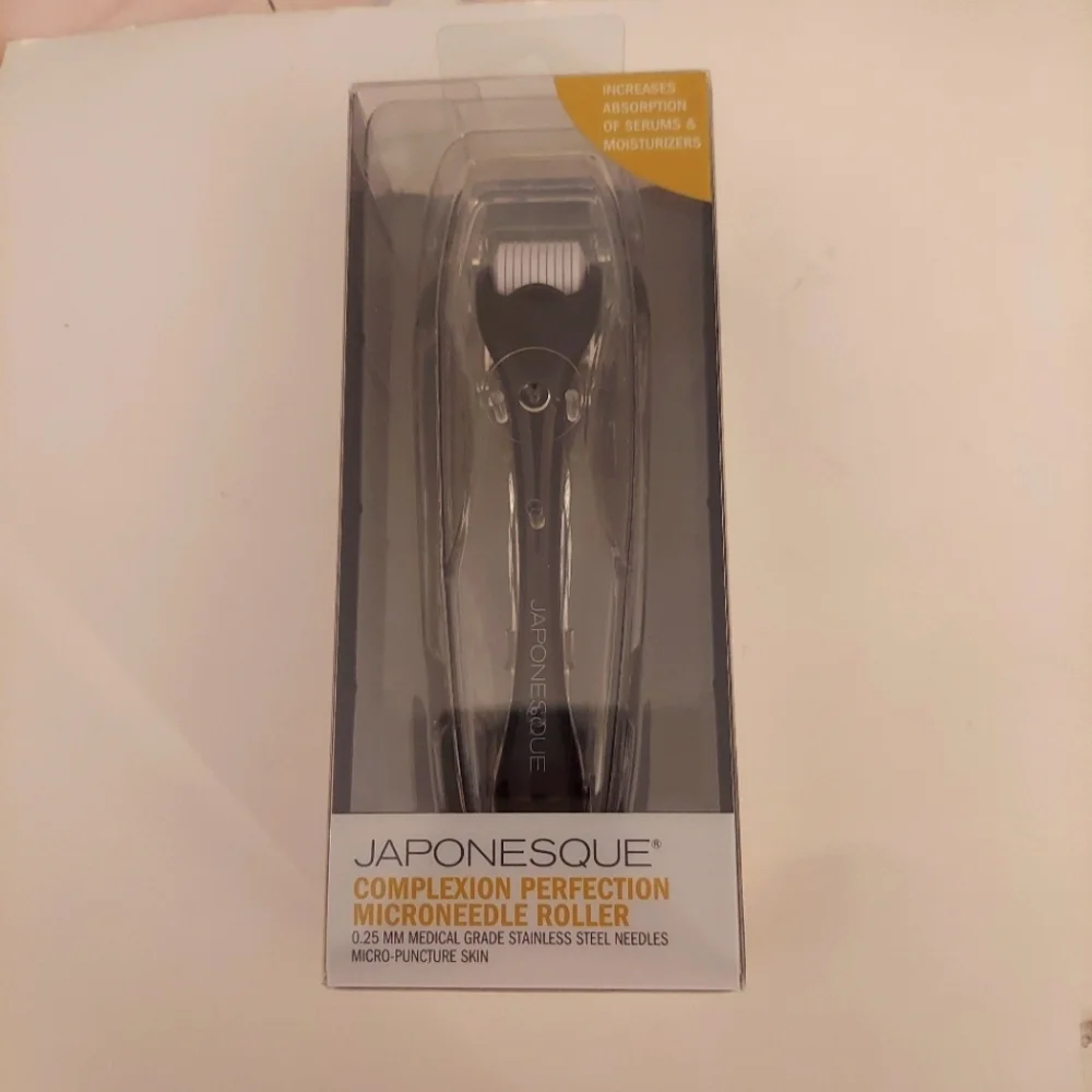 Japonesque Complexion Perfection Microneedle Roller - brand new - Picture 1 of 12